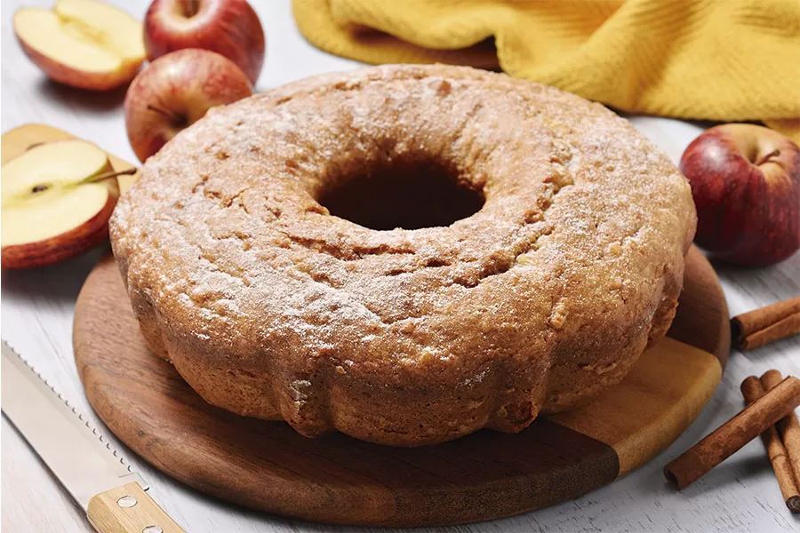 Bolo de maçã com farinha de aveia